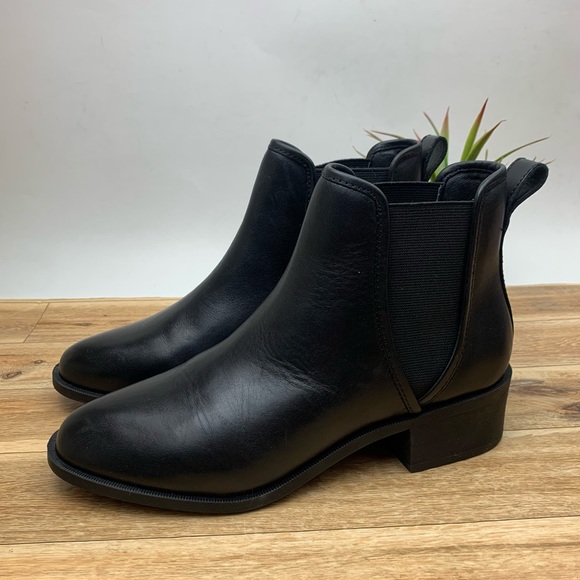 steve madden dares bootie